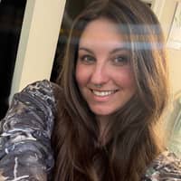 Sitter Profile Image: Alexis C.