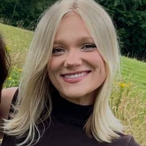 Sitter Profile Image: Anne R.