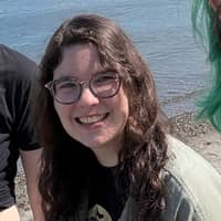 Sitter Profile Image: Sarah S.