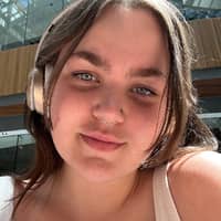 Sitter Profile Image: Frances K.