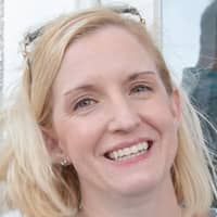 Sitter Profile Image: Tracy F.