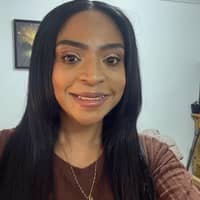 Sitter Profile Image: Marie-louise T.