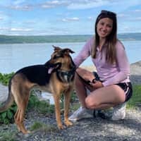 Sitter Profile Image: Molly H.