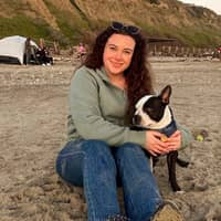 Sitter Profile Image: Claire O.