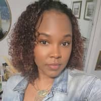 Sitter Profile Image: LeChar T.