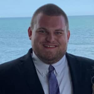 Sitter Profile Image: Aaron M.