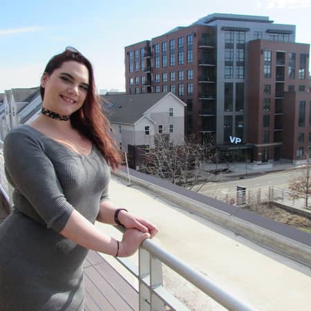 Sitter Profile Image: Ashley E.