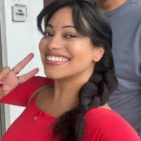 Sitter Profile Image: Rosy A.