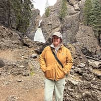 Sitter Profile Image: Caitlin N.