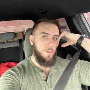 Sitter Profile Image: Chase C.