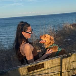 Sitter Profile Image: Samantha L.