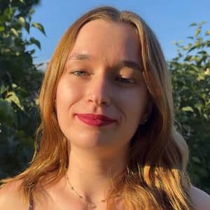 Sitter Profile Image: Tara C.