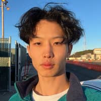 Sitter Profile Image: Seongjun B.