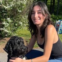 Sitter Profile Image: Nicole G.