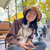 Sitter Profile Image: Xiaohan P.