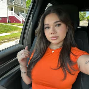 Sitter Profile Image: Jomaris M.