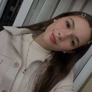 Sitter Profile Image: Zoe G.