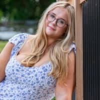 Sitter Profile Image: Sarah L.