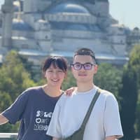 Sitter Profile Image: Wenge & Changhe H.