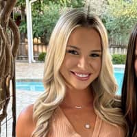 Sitter Profile Image: Elaina N.