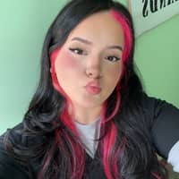 Sitter Profile Image: Ashley R.