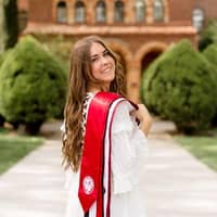 Sitter Profile Image: Francesca P.