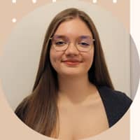Photo de profil du pet sitter : Angèle L.