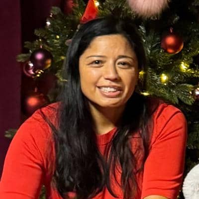 Sitter Profile Image: Tina T.