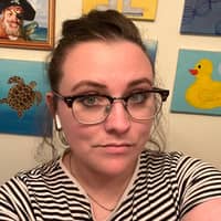 Sitter Profile Image: Shannon P.