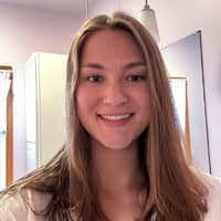 Sitter Profile Image: Megan W.