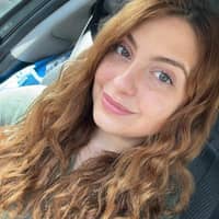 Sitter Profile Image: Angela R.