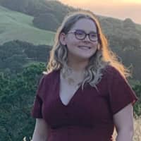 Sitter Profile Image: Allie V.