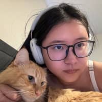 Sitter Profile Image: Yifei X.