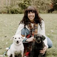 Sitter Profile Image: Emilie M.