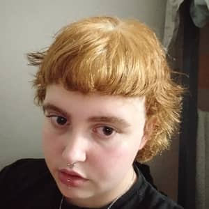 Sitter Profile Image: Isabel G.