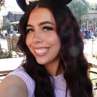 Sitter Profile Image: Chloe C.