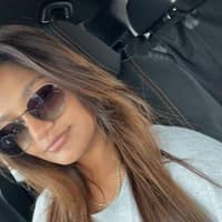 Sitter Profile Image: Lilli R.