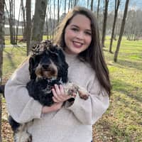 Sitter Profile Image: Emily M.