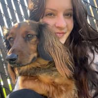 Sitter Profile Image: Maggie G.