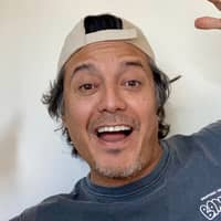 Sitter Profile Image: Damian J.