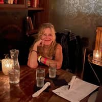 Sitter Profile Image: Kathleen K.