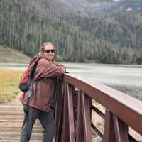 Sitter Profile Image: Jenia H.