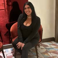 Sitter Profile Image: Mayely B.