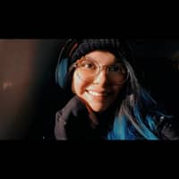 Sitter Profile Image: Aly W.