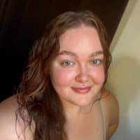 Sitter Profile Image: Felicity B.