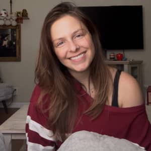 Sitter Profile Image: Victoria P.