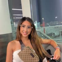 Sitter Profile Image: Andrea G.