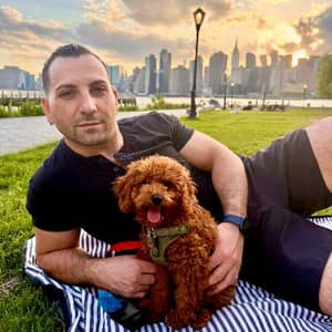 Sitter Profile Image: Giovannantonio M.