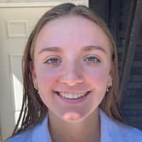 Sitter Profile Image: Isabella F.