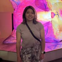 Sitter Profile Image: Wing Yan W.
